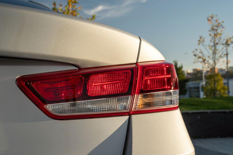 Детали экстерьера Kia Optima (JF) 2018 года  (UK) (фото 26 из 27)